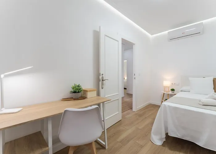 Casa Augusto - Junto Al Teatro Romano, Con Garaje *