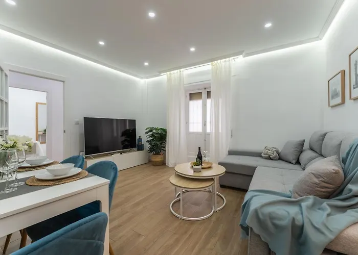 Casa Augusto - Junto Al Teatro Romano, Con Garaje *